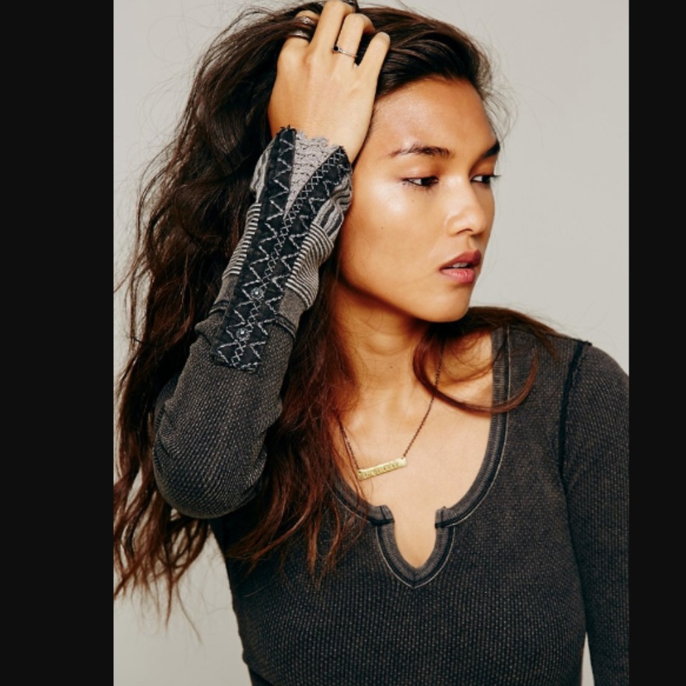 We The Free Kyoto Cuff Thermal Black Top Shirt Tee - Picture 2 of 8